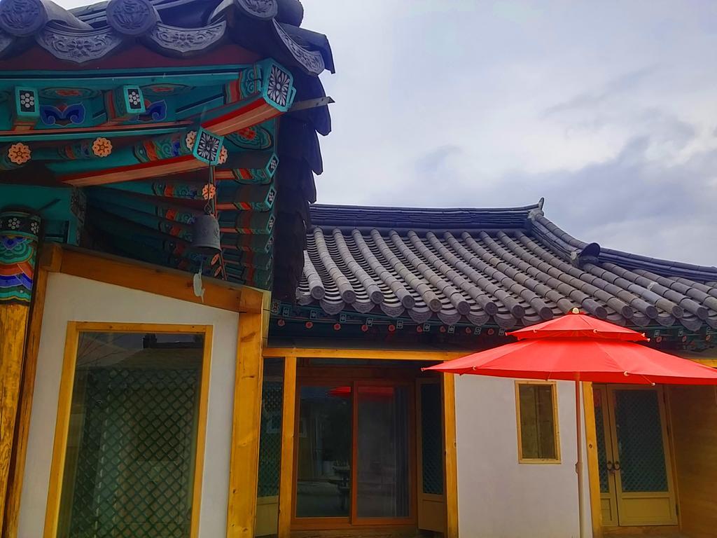Chowoo Guesthouse Gyeongju Exterior photo